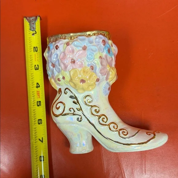 Vintage Ceramic Victorian style Boot Vase or planter 1980s - Picture 12 of 16